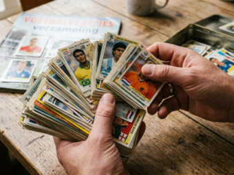 Het duurste voetbalplaatje ooit geveild - Veilingagenda