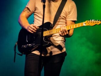 De 5 duurste gitaren bespeeld door rocklegendes - Veilingagenda